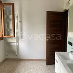 Rent 4 bedroom house of 200 m² in Torri di Quartesolo