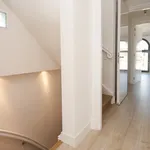 Huur 2 slaapkamer appartement van 135 m² in Amsterdam