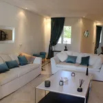 Rent 2 bedroom house of 192 m² in Marbella