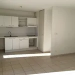 Rent 3 bedroom apartment of 64 m² in NIMEST