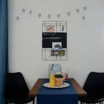 Rent 1 bedroom apartment of 33 m² in Dusseldorf