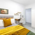 Rent a room in madrid