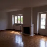 Rent 4 bedroom house of 250 m² in Lisboa