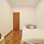 Rent a room in lisbon