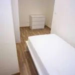 Rent a room in lisbon