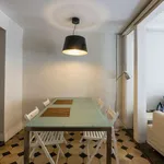 Rent a room of 140 m² in barcelona