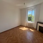 Maison de 109 m² avec 4 chambre(s) en location à PithiviersT