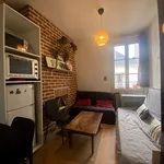 Rent 2 bedroom apartment of 18 m² in Tours