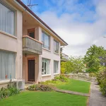 Rent 2 bedroom apartment in Mount Eden