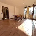 Appartamento in affitto a Merate via Campi, 3, non arredato/vuoto, box, parquet - TrovaCasa