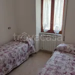 Rent 4 bedroom house of 90 m² in Roccamonfina