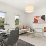 Rent 2 bedroom apartment in Melbourne