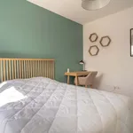 Rent a room of 93 m² in Nantes