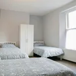 Rent 6 bedroom house in Dublin