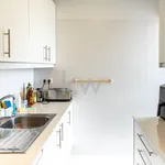 Rent 2 bedroom apartment of 62 m² in Lisbon