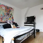 Rent 3 bedroom flat in Borough of Rossendale