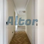 Rent 3 bedroom apartment of 200 m² in Madrid