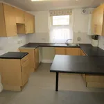 Rent 4 bedroom flat in Exeter