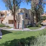 Rent 1 bedroom apartment in Santa Clarita