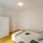 Rent 5 bedroom apartment in Lisbon