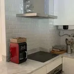 Rent 1 bedroom apartment of 50 m² in lisbon