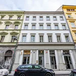 Pronajměte si 2 ložnic/e byt o rozloze 65 m² v Prague