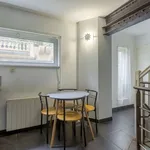 Appartement de 75 m² avec 4 chambre(s) en location à Lyon