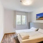 Rent 3 bedroom apartment in barcelona