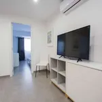 Rent 3 bedroom apartment of 63 m² in valencia