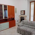 Rent 4 bedroom apartment of 100 m² in Castellana Grotte