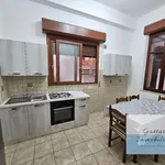 Rent 4 bedroom apartment of 85 m² in Reggio di Calabria