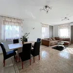 Rent 4 bedroom house in Kunadacs