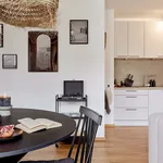 Rent 2 bedroom apartment of 57 m² in Berlin