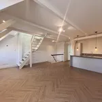 Rent 4 bedroom apartment of 77 m² in Jordaan