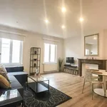 Huur 1 slaapkamer appartement van 77 m² in brussels