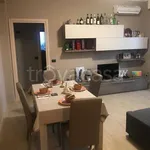 Rent 2 bedroom apartment of 70 m² in Milano