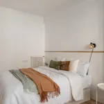 Rent 7 bedroom apartment in Barcelona