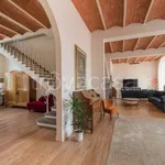 Rent 8 bedroom house of 400 m² in Signa