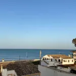 Rent 3 bedroom apartment of 113 m² in alicante