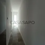 Rent 2 bedroom house of 130 m² in Porto