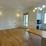 Rent 3 bedroom apartment of 109 m² in Milano