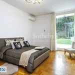 Rent 6 bedroom house of 525 m² in Rome