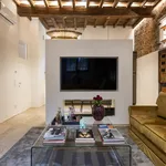 Rent 1 bedroom apartment of 95 m² in Florence