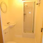 Rent 3 bedroom flat in South East England