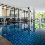 Rent 6 bedroom apartment of 500 m² in Bangkok