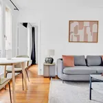 Rent 1 bedroom apartment of 44 m² in paris