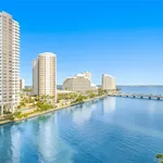 Rent 2 bedroom apartment of 139 m² in Miami