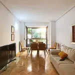 Rent a room of 80 m² in madrid