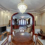 Rent 6 bedroom apartment of 250 m² in Bucharest