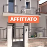 Rent 5 bedroom house of 200 m² in Marta